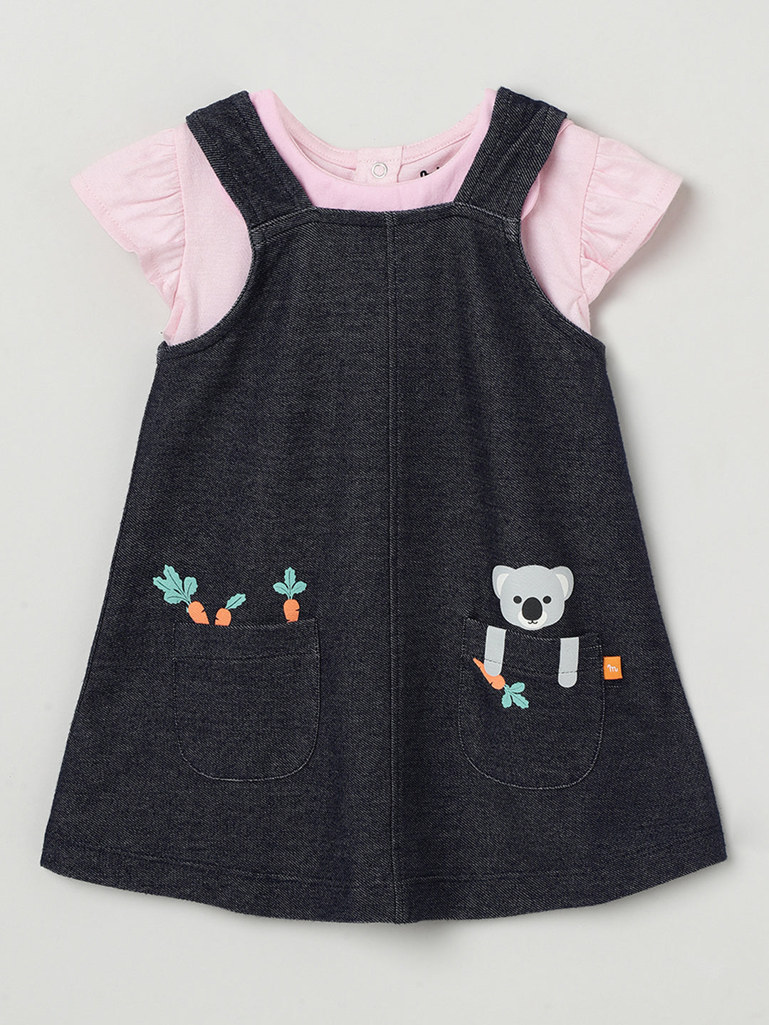pinafore