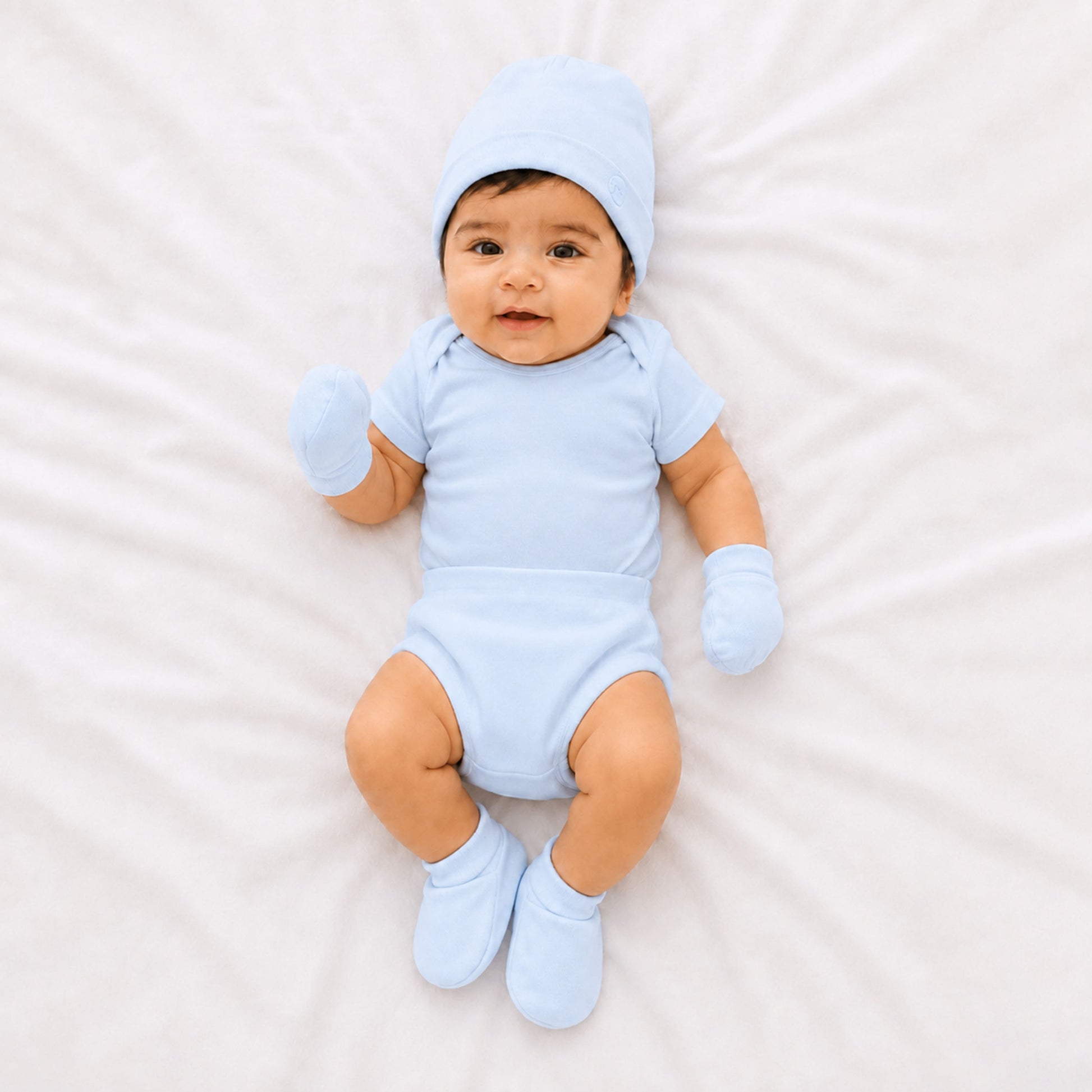 Milou Baby s Cap Bootie Mitten set - Milou - Care. The Swiss Way Milou - Care. The Swiss Way