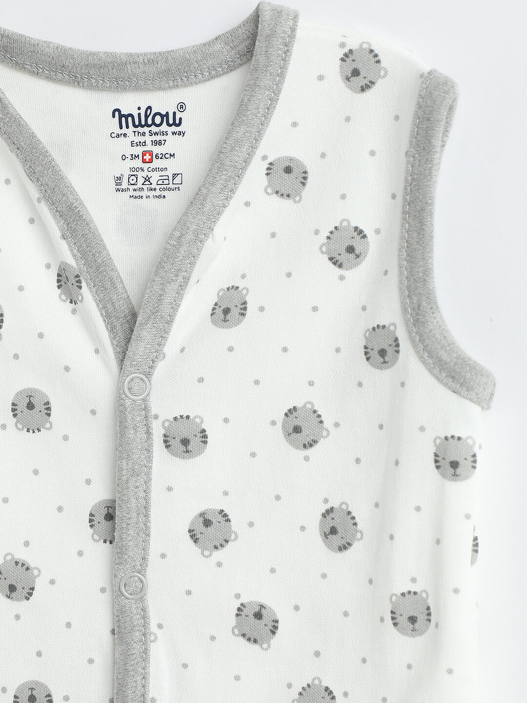 Milou New Born Unisex Cotton Sleeve less Jabala Pack of 3