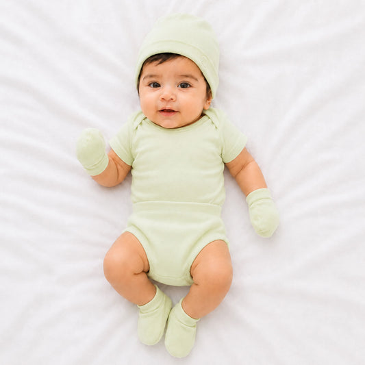 Milou Baby's Cap Bootie Mitten set - Milou - Care. The Swiss Way